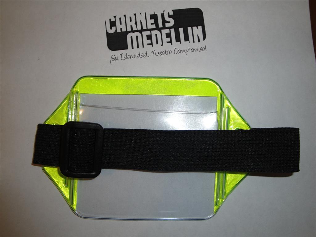brazalete porta carnet